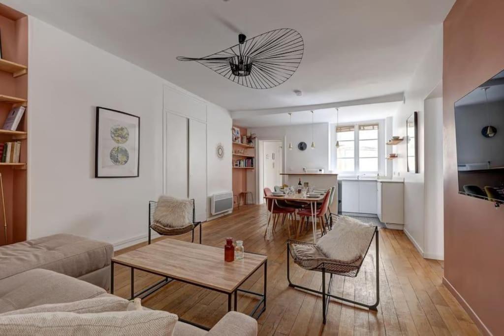 Louvre Montorgueuil Historical Center 3Br II Apartment ปารีส ภายนอก รูปภาพ